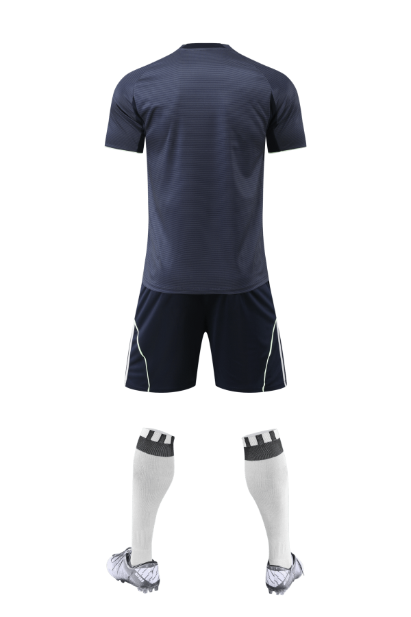 Adult football competitive equipment set - Image 3